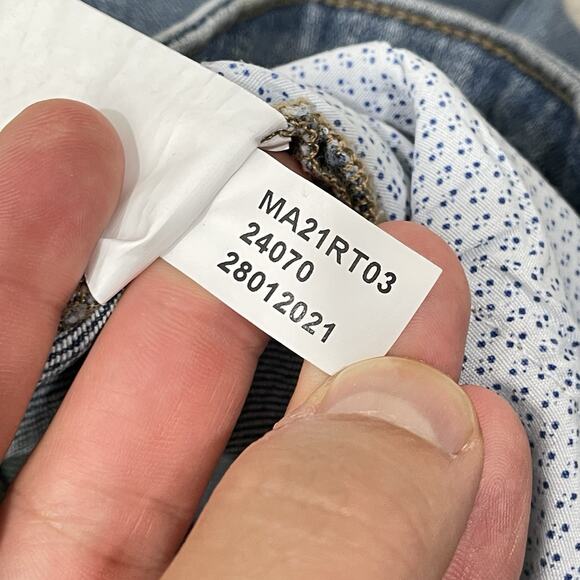 Peter Millar Collection Vintage Washed 5-Pocket Denim Jeans Mens 35 X 31 Stretch - Picture 6 of 6